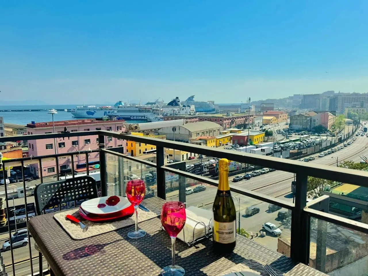 Apartamento I Tre Castelli Nápoles 0*,  Italia